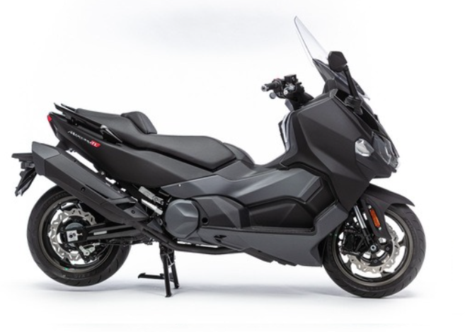 максик черный